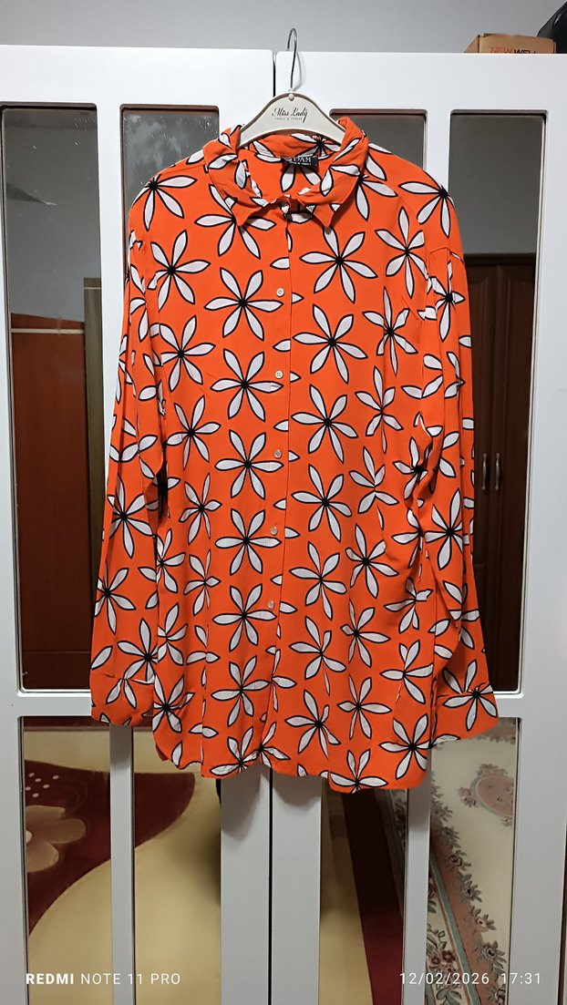 Çiçek Desenli Renkli Uzun Kollu Kadın Gömlek - Görsel 2