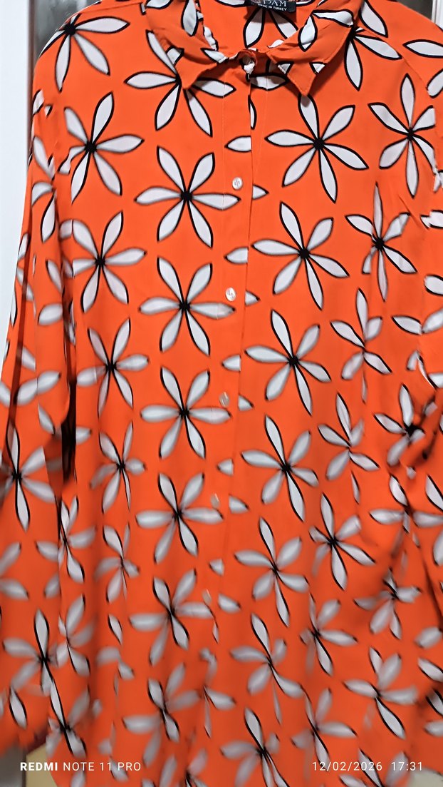 Çiçek Desenli Renkli Uzun Kollu Kadın Gömlek - Görsel 3