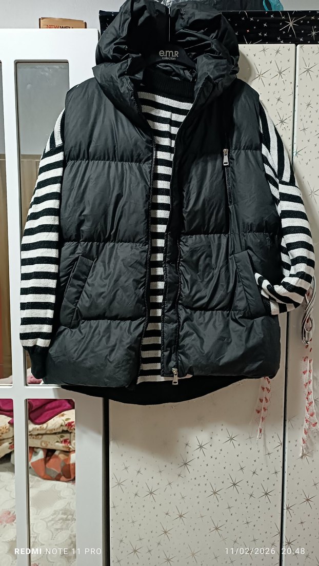 Kemerli Siyah Midi Yelek - Görsel 2