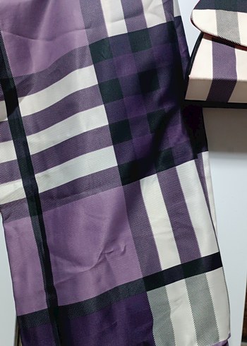 Mor ve Gri Çizgili Kadın Fular - Görsel 3