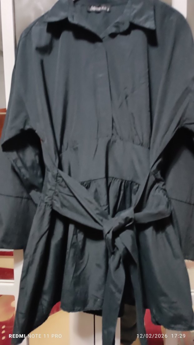 Kemerli Siyah Midi Kadın Gömlek - Görsel 4