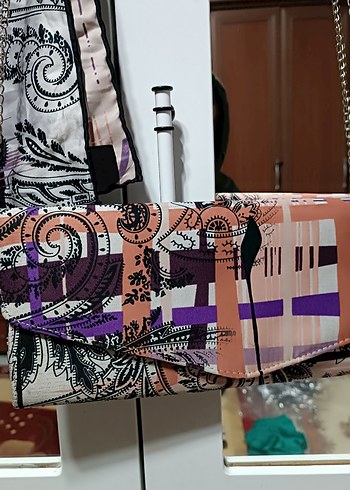 Zincir Detaylı Çok Renkli Kadın Clutch Çanta - Görsel 2