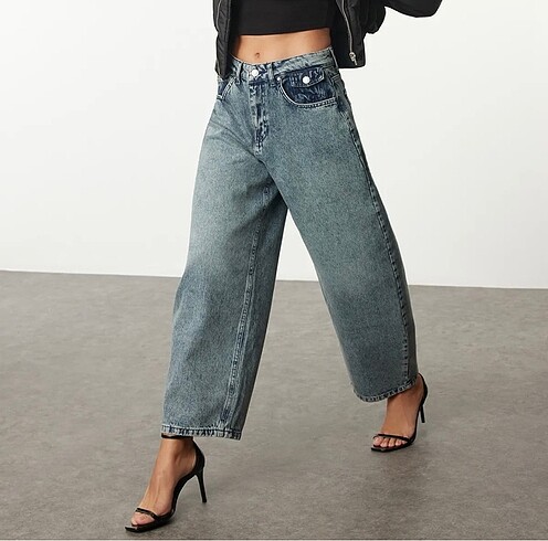 Trendyol & Milla ETİKETLİ YÜKSEL BEL BARREL BAGGY JEANS