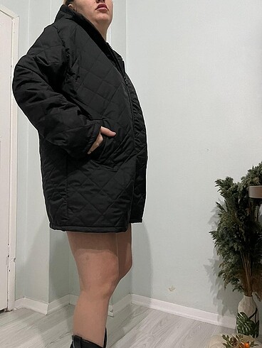 Zara Bayan kapitone mont