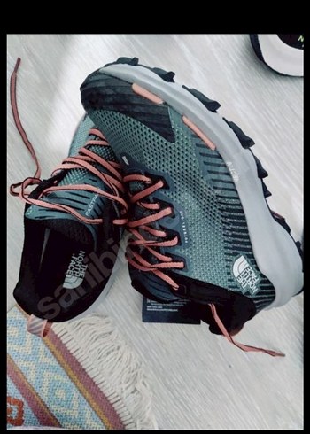 Amerikan geldi.
orijinal 39 numara kadın ayakkabı - Görsel 2