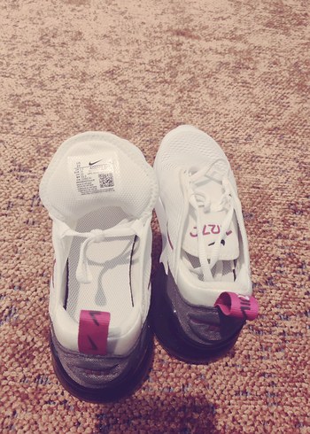 Beyaz Nike  Çocuk Spor ayakkabi. - Görsel 5