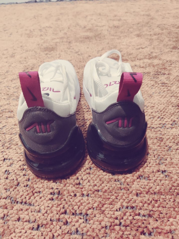 Beyaz Nike  Çocuk Spor ayakkabi. - Görsel 4