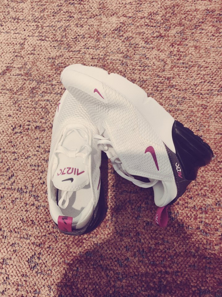 Beyaz Nike  Çocuk Spor ayakkabi. - Görsel 2