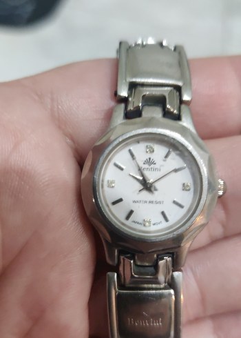 Klasik Beyaz Kadın Kol Saati - Görsel 4