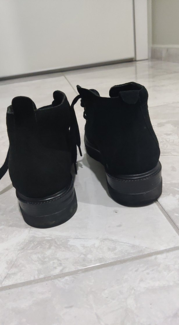 Siyah Minimalist kadın süet bot - Görsel 4