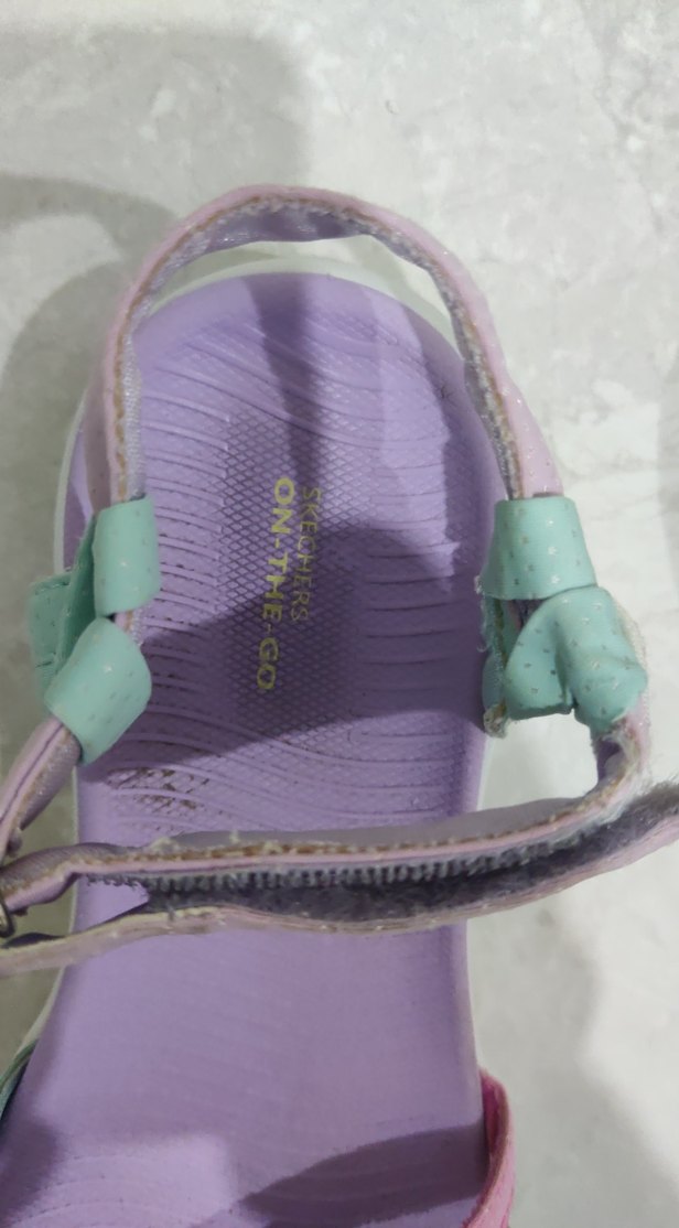 Kız Çocuk Renkli Bağcıklı Sandalet - Görsel 4