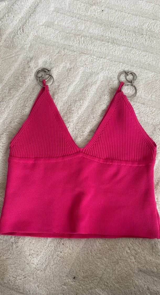 Pembe V Yakalı Örgü Crop Top - Görsel 3
