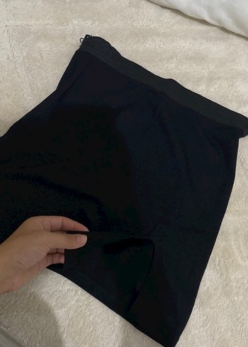 Siyah Mini yırtmaçlı  Etek  Dar Kesim - Görsel 2