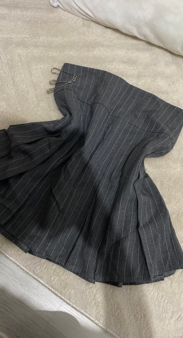 Çizgili Gri pileli  Etek - Görsel 2