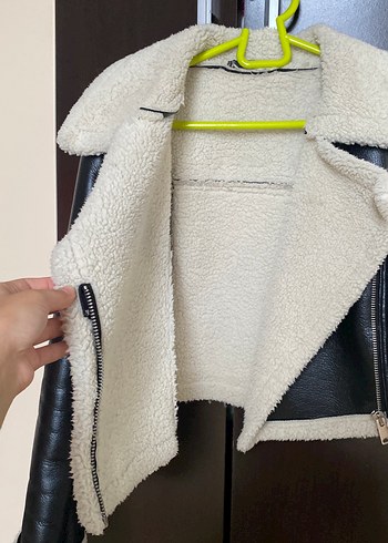 Diğer Kürk Detaylı Siyah Deri Ceket