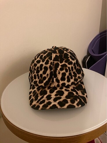 Stradivarius stradivarius leopar şapka