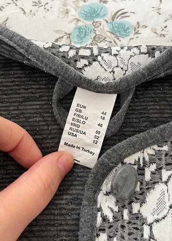 44 Beden gri Renk Gri Nakışlı Dantel Detaylı Kadın Ceket