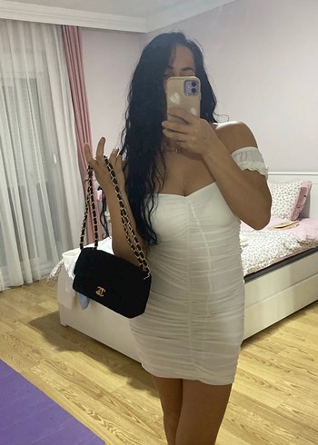 Diğer Şeffaf Detaylı Beyaz Midi Elbise