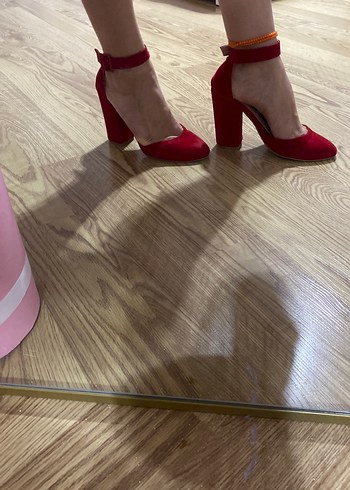 Kırmızı Süet Stiletto Platform Topuklu - Görsel 3