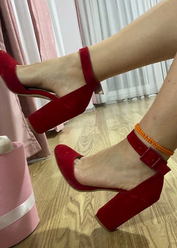 Kırmızı Süet Stiletto Platform Topuklu - Görsel 4