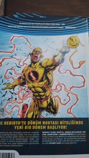 Batman flash rozet varyant