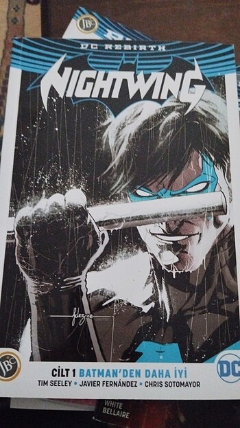 Nightwing Rebirth batman den daha iyi