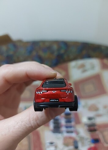  Beden Renk Ford mustang mach-e matchbox.