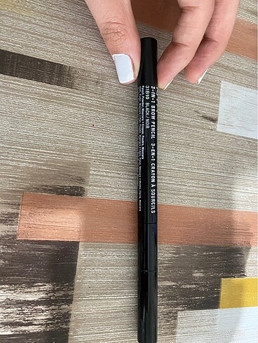  Beden NYX BROWN KAŞ KALEMİ