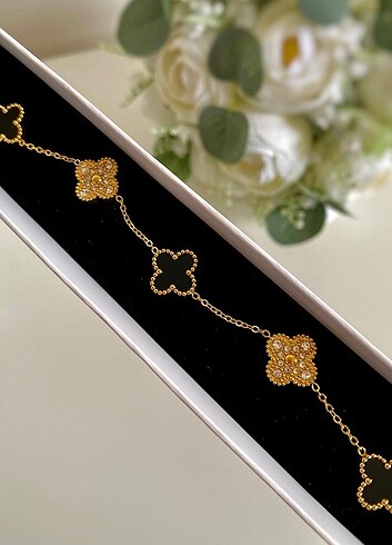 Beden Çelik Van Cleef Bileklik