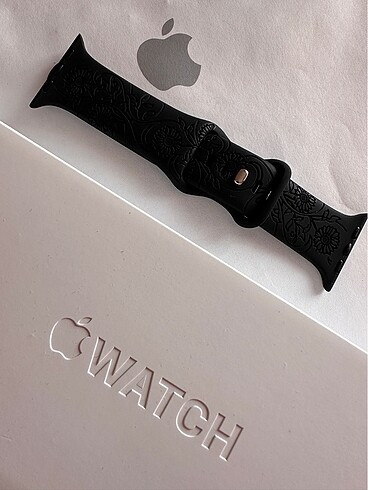 Apple Watch Kayışı - Çiçek Desenli, Silikon Kayış (Siyah)