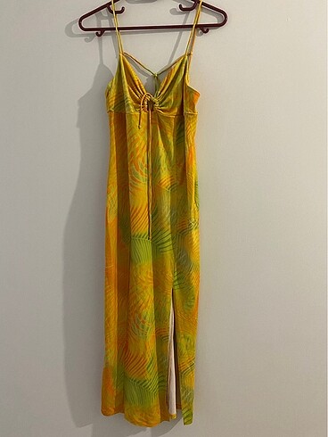 Bershka Elbise