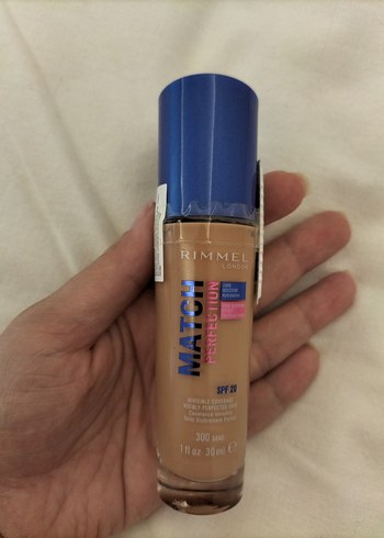 Beden Rimmel Match Perfection SPF20 Fondöten 300 Beige 30ml