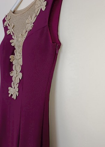 Gold Çiçek Detaylı Mürdüm Abiye Elbise - Görsel 4