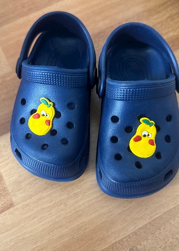 Crocs ürünü