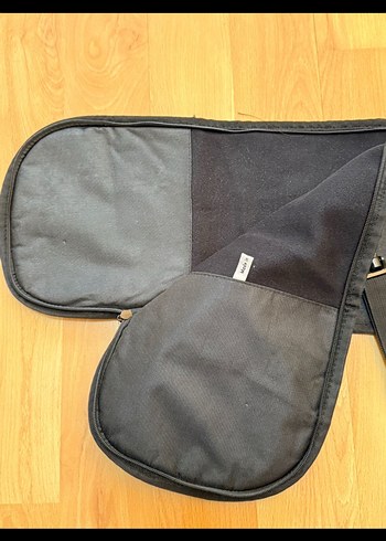 Fender Siyah Gitar Kılıfı - Görsel 4