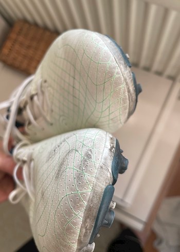 Beyaz Bağcıklı futbol Ayakkabısı - Görsel 4