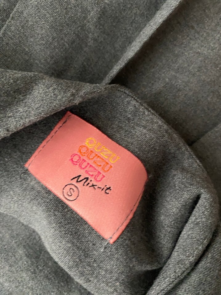 Gri Düğmeli Keten Kadın Blazer - Görsel 4