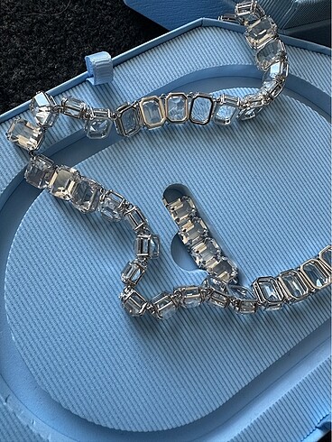  Beden Swarovski Orjinal Kolye