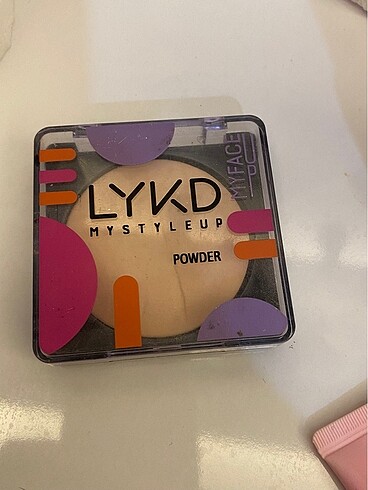 Maybelline Rimel