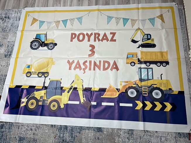 İnşaat araçlı doğum günü afişi