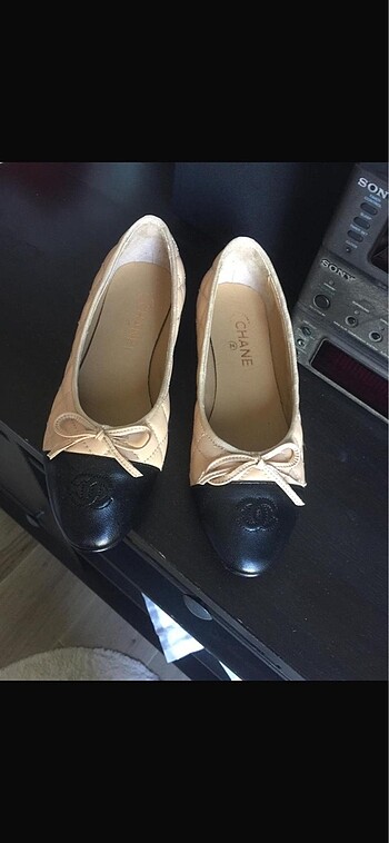 Chanel babet