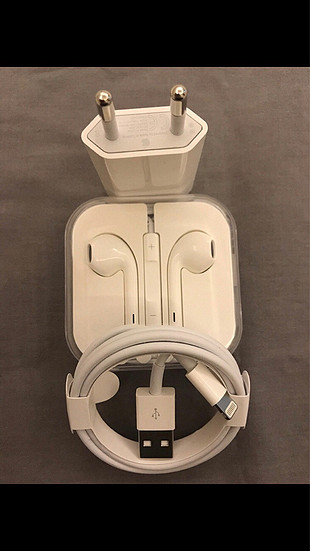 Apple Watch iphone şarj aleti ve kulaklık