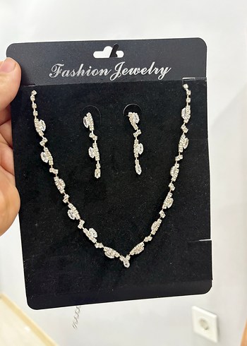 Accessorize  Zarif Tasli Gumus Taki Seti