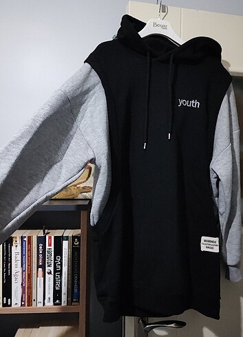 m Beden Kapüşonlu siyah gri sweatshirt