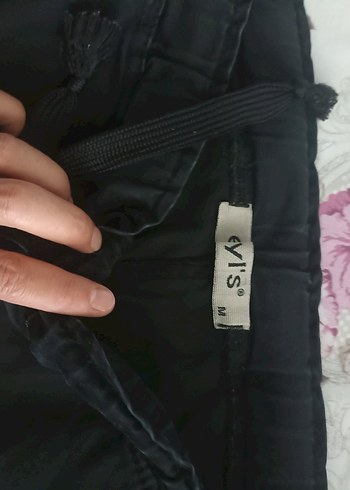 Kız Çocuk Siyah Dar Kesim Fermuarlı Pantolon