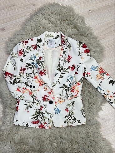 Berska Çiçekli Blazer Ceket