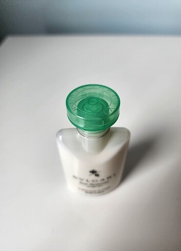  Beden Renk Bvlgari Vücut Losyonu 40 ml