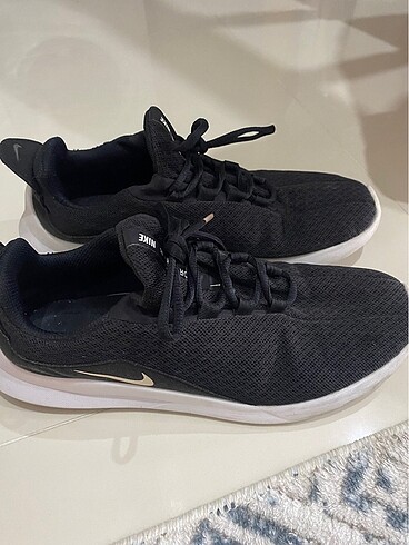 Nike Nike erkek ayakkabısı