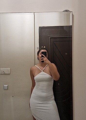 Bershka etiketli elbise