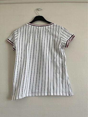 s Beden beyaz Renk Çizgili Micky Mauslu Tshirt